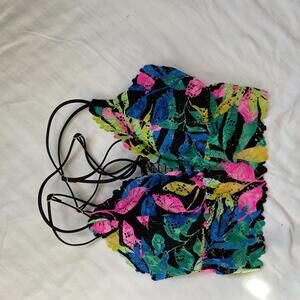 New Victoria’s Secret PINK Tropical Lace Halter Bralette Size S/P